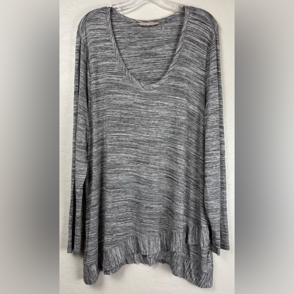 Soft Surroundings Long Sleeve Ruffle Bottom Top Boho Comfy‎ L Heather Gray 1150